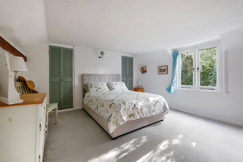 House in Mole Valley, Surrey - More