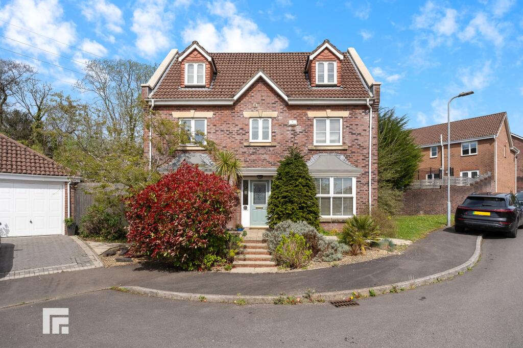 5-bed house on Llewelyn Goch, St. Fagans, CF5, £592,500