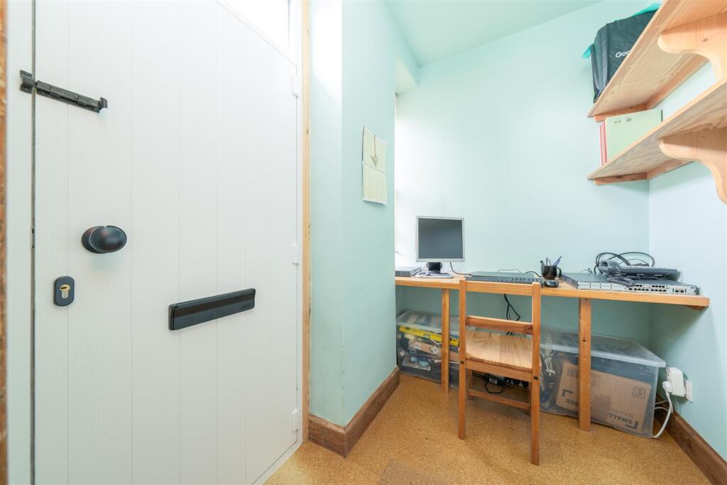 Apartment in Galashiels - View 5