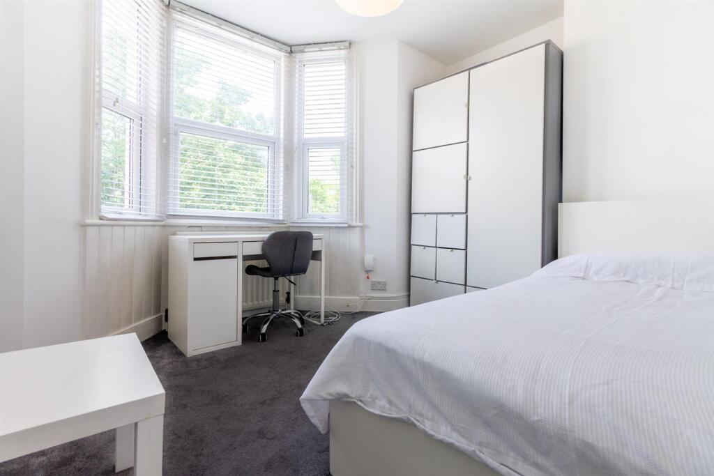 House in Newcastle upon Tyne, Jesmond - View 2