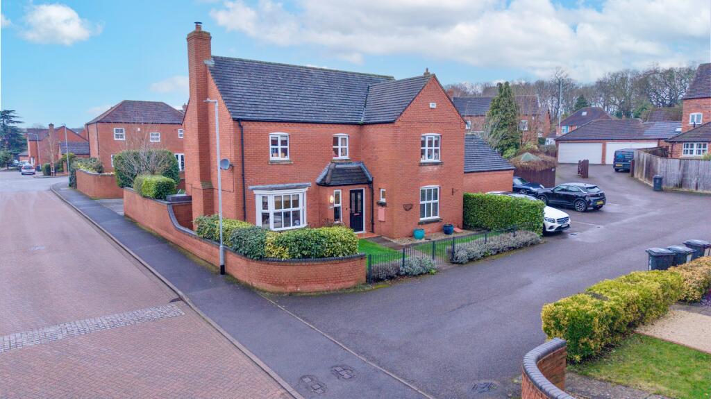 Main image of property: Ormonds Close, Lichfield