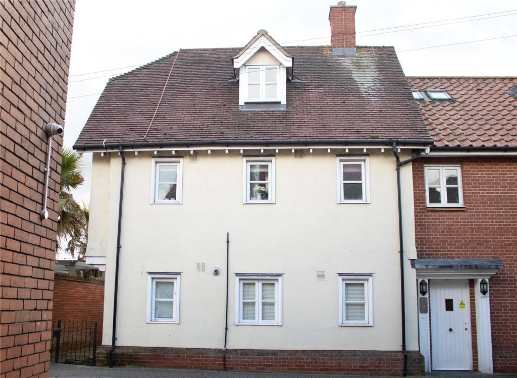 Main image of property: Hart Street, Brentwood, CM14
