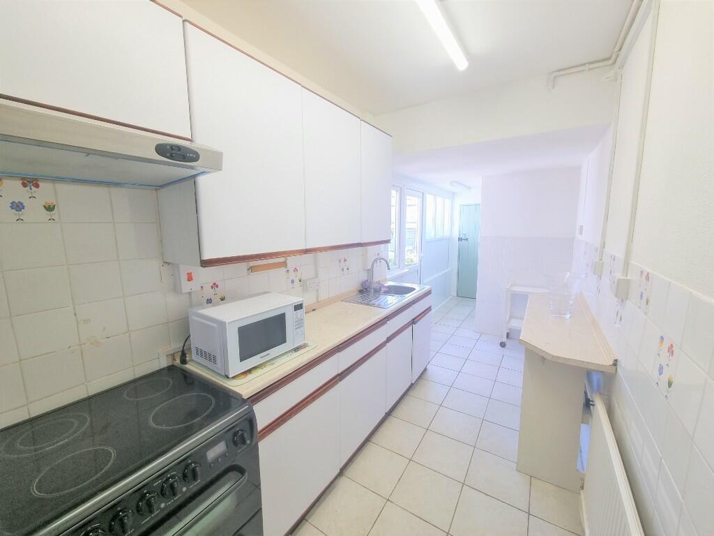 House in Cardiff, Canton - View 5