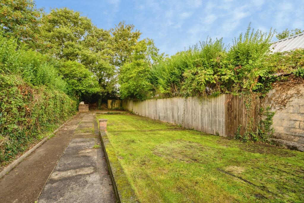 House in Gorseinon - View 4