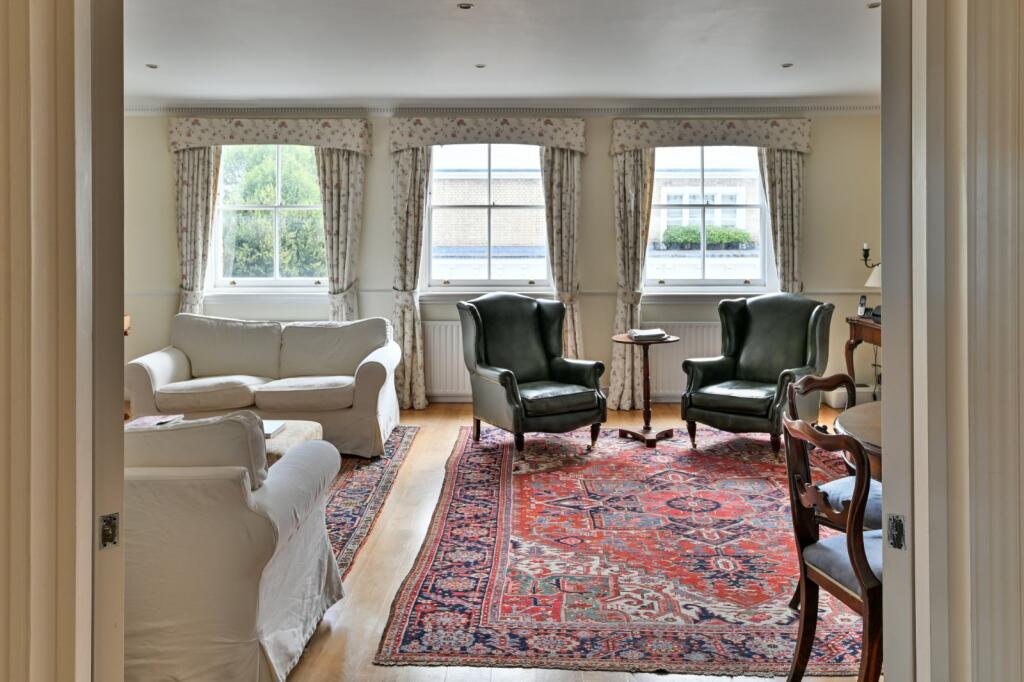 Onslow Gardens, South Kensington, London – další