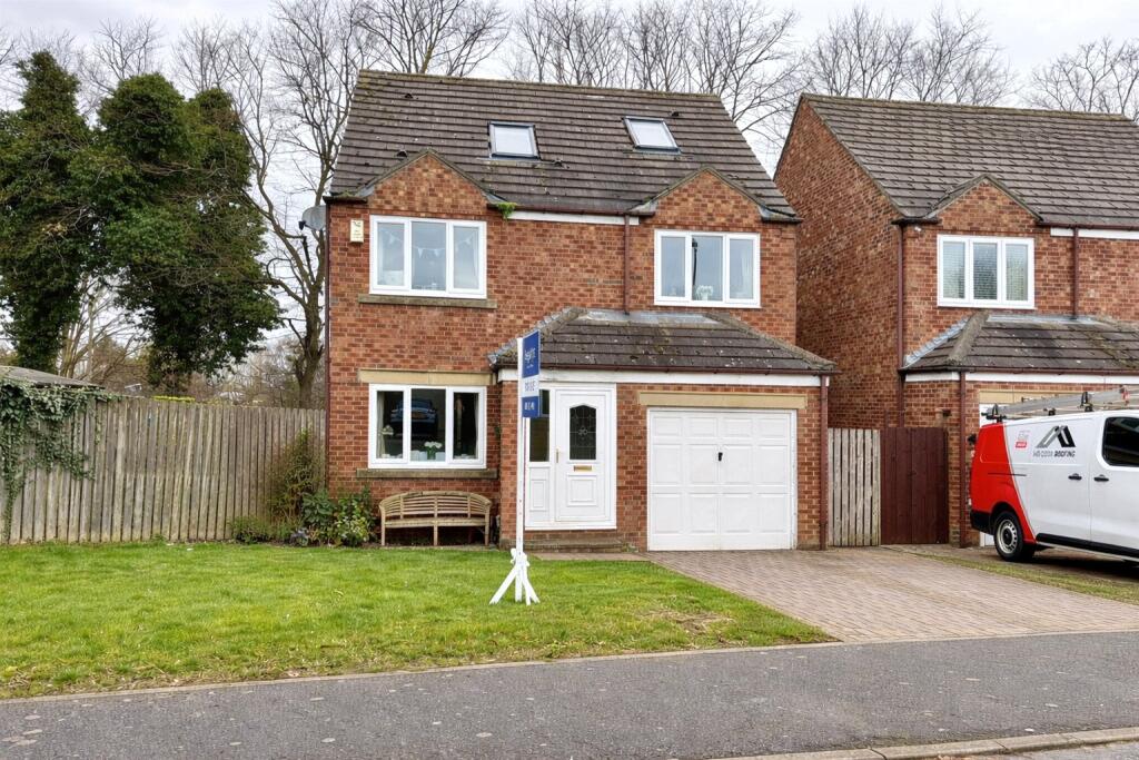 Main image of property: Longlands Drive, Houghton-Le-Spring, Sunderland, Tyne and Wear, DH5