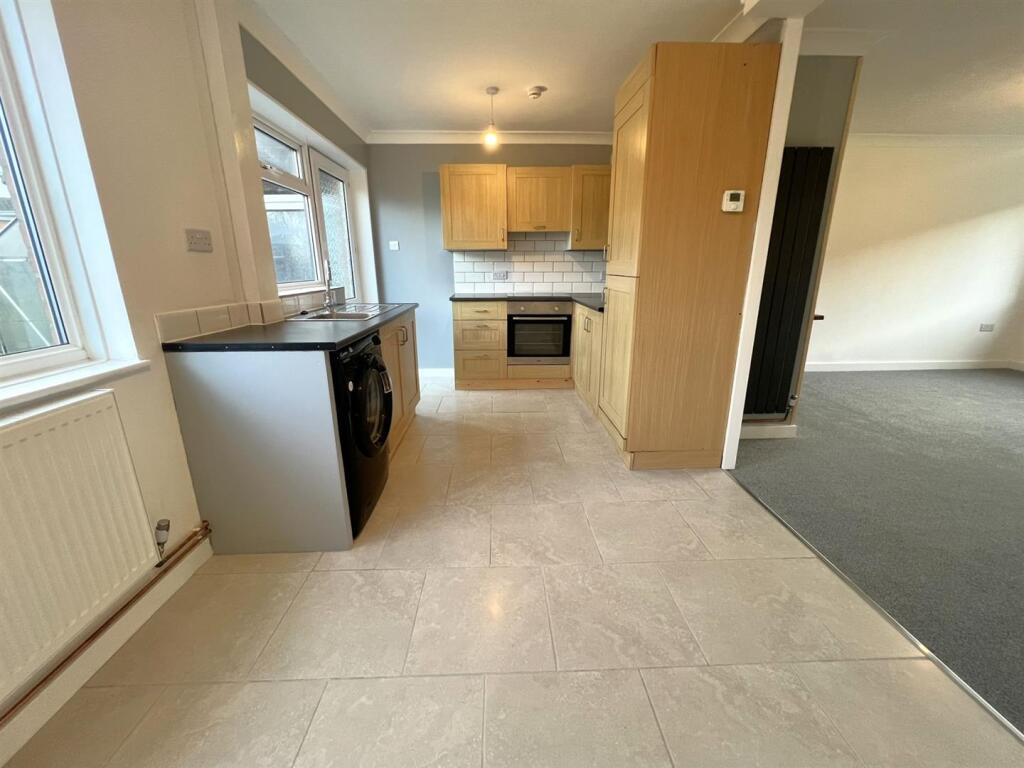 Old Dean Road, Mitcheldean photo 4