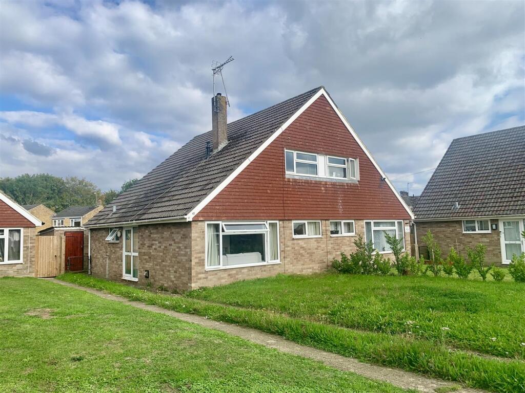 Main image of property: Drakes Avenue, Devizes