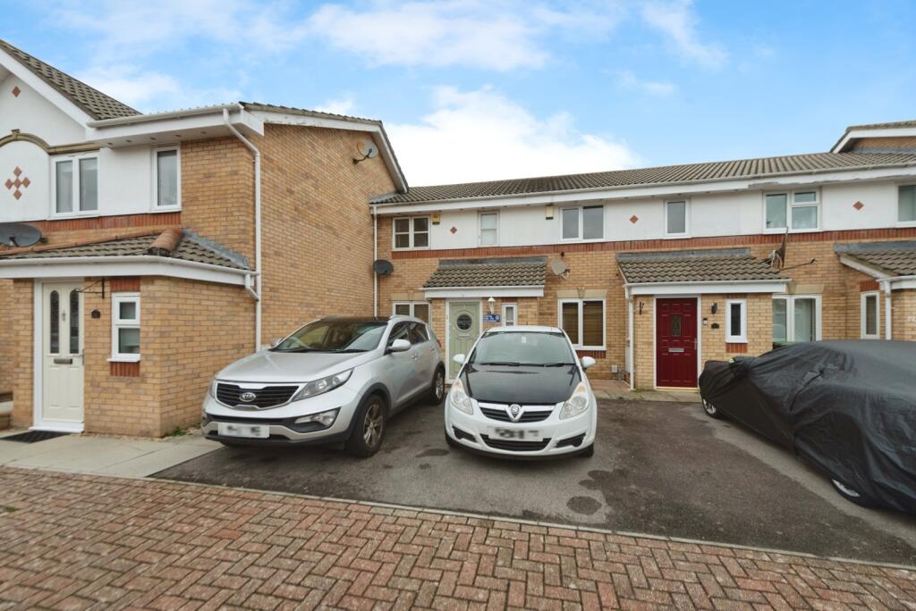 2-bed terraced on Bolton Drive, Gosport, Hampshire, PO12, £230,000