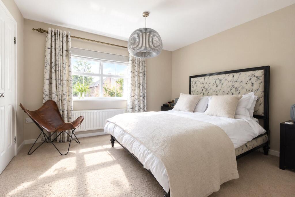 House in Reading - View 5