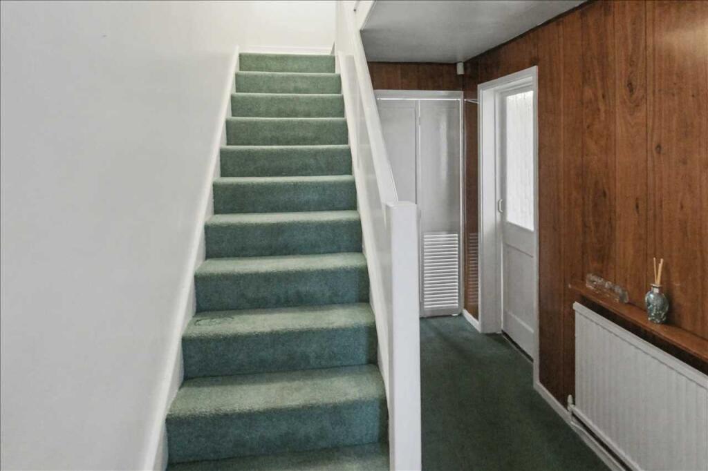 Barlow Drive South, Awsworth, Nottingham photo 3