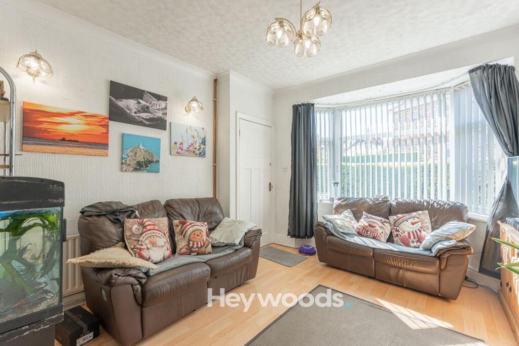 House in Stoke-on-Trent - View 3