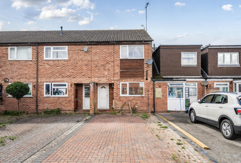 2-bed terraced on The Sandfield, Northway, Tewkesbury, Gloucestershire, GL20, £190,000