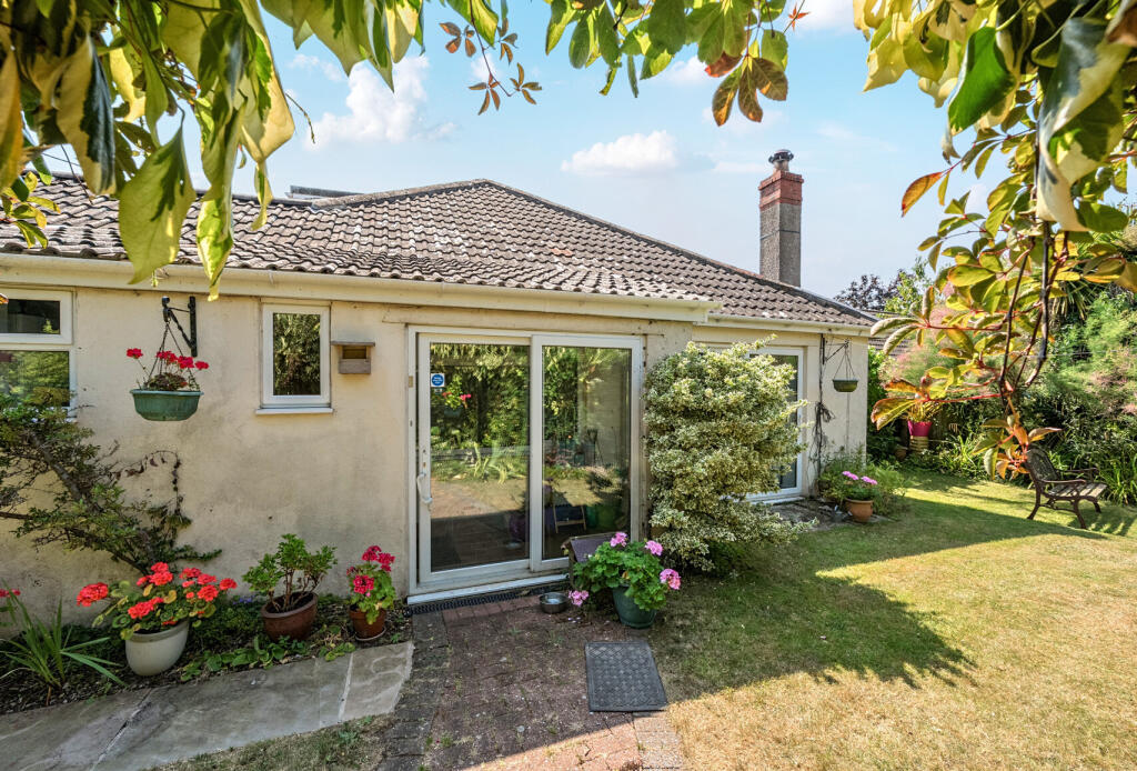 House in Clutton, Cholwell - More
