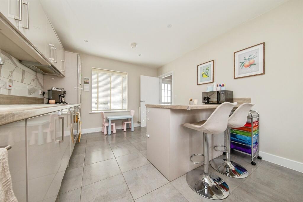 House in Colchester, Mile End - View 4
