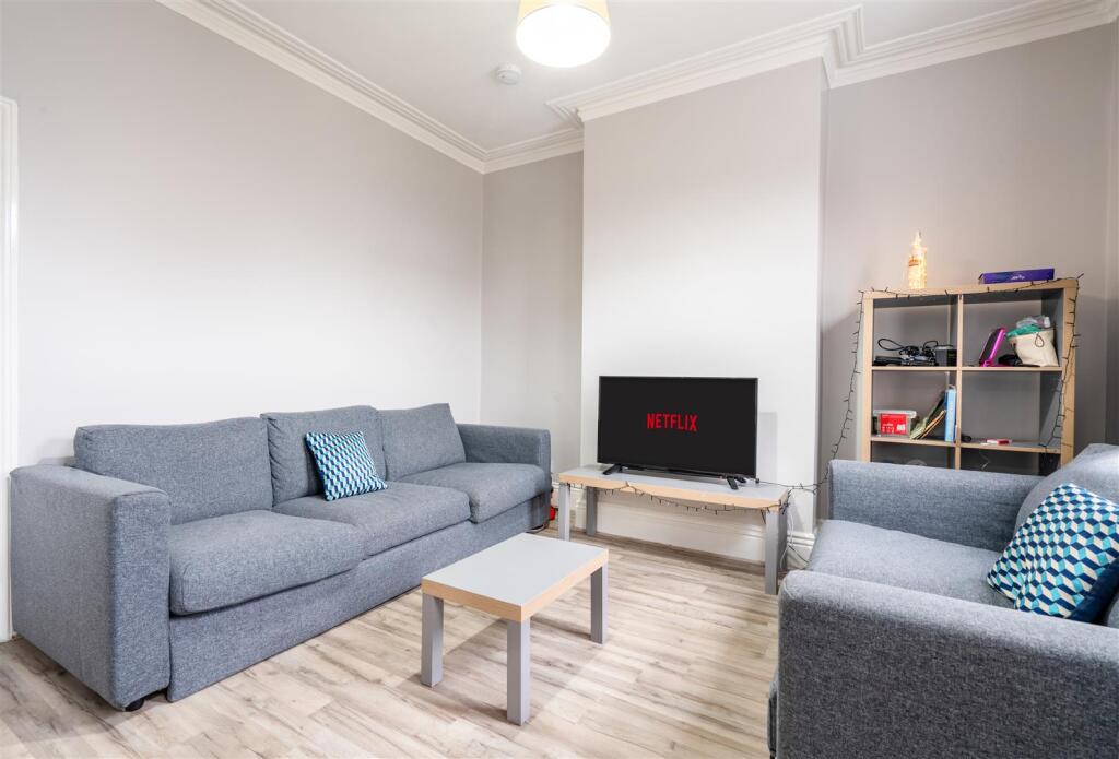 House in Sheffield - View 2