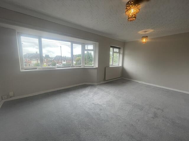 Apartment in Tamworth, Staffordshire - View 2