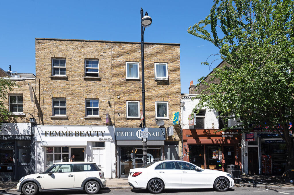 Main image of property: Roman Road, Tower Hamlets, London, E2