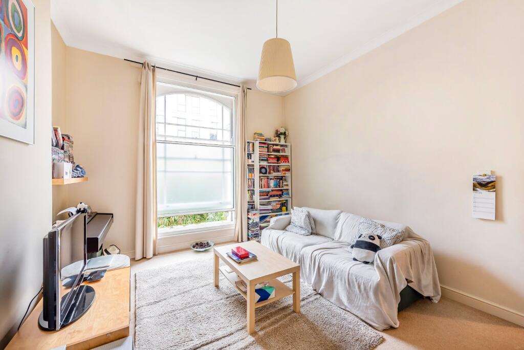Main image of property: Cambridge Avenue, Kilburn, London, NW6