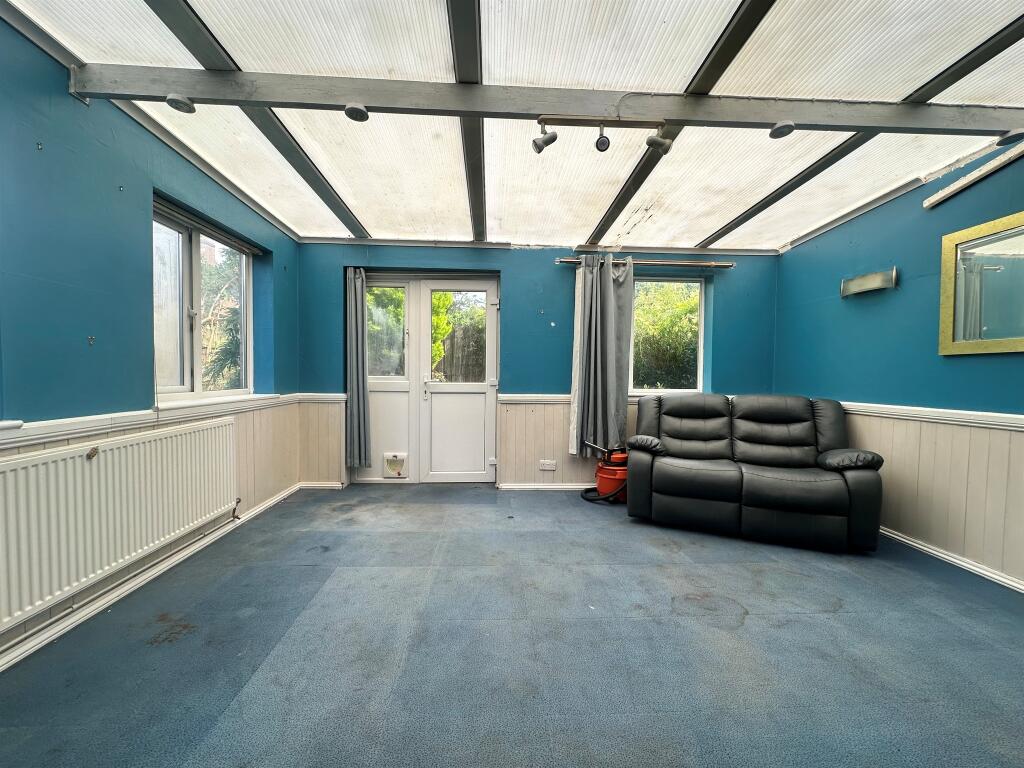 House in Northampton - View 5