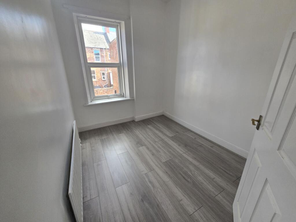 Apartment in Newcastle upon Tyne - More