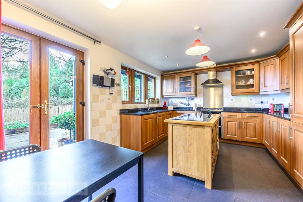 Deer Hill Drive, Marsden, Huddersfield, West Yorkshire, HD7 photo 3