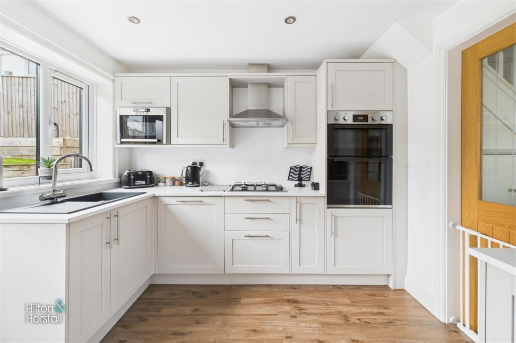 House in Pendle, Ball Grove, Trawden Forest - More