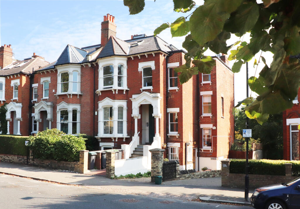 Main image of property: Stapleton Hall Road, Stroud Green, London, United Kingdom, N4