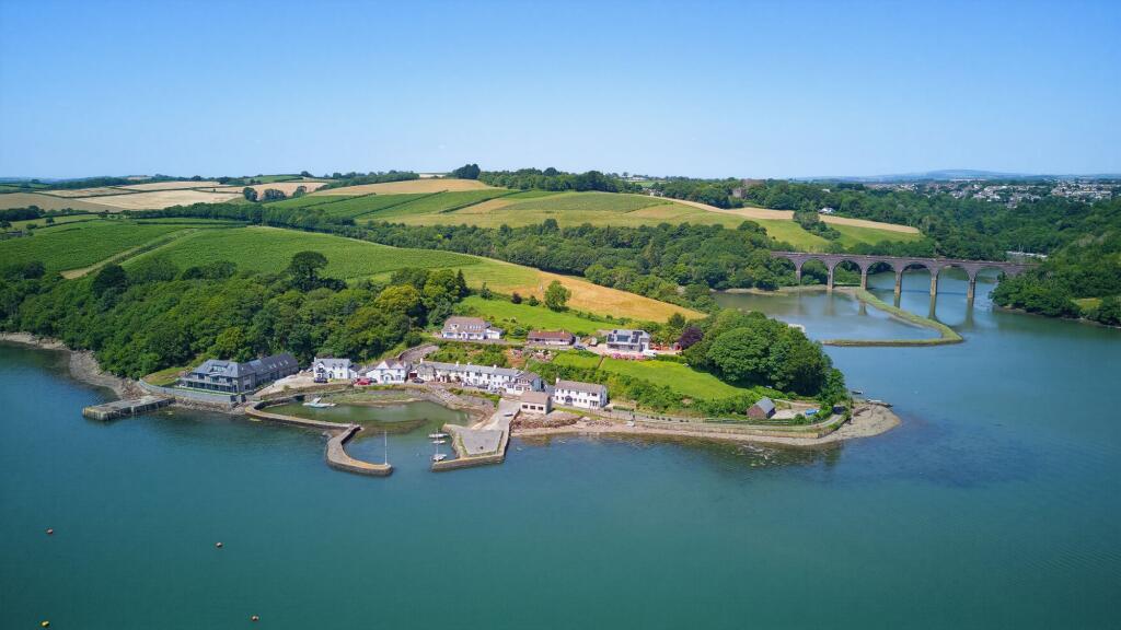 Main image of property: Antony Passage, Saltash, PL12