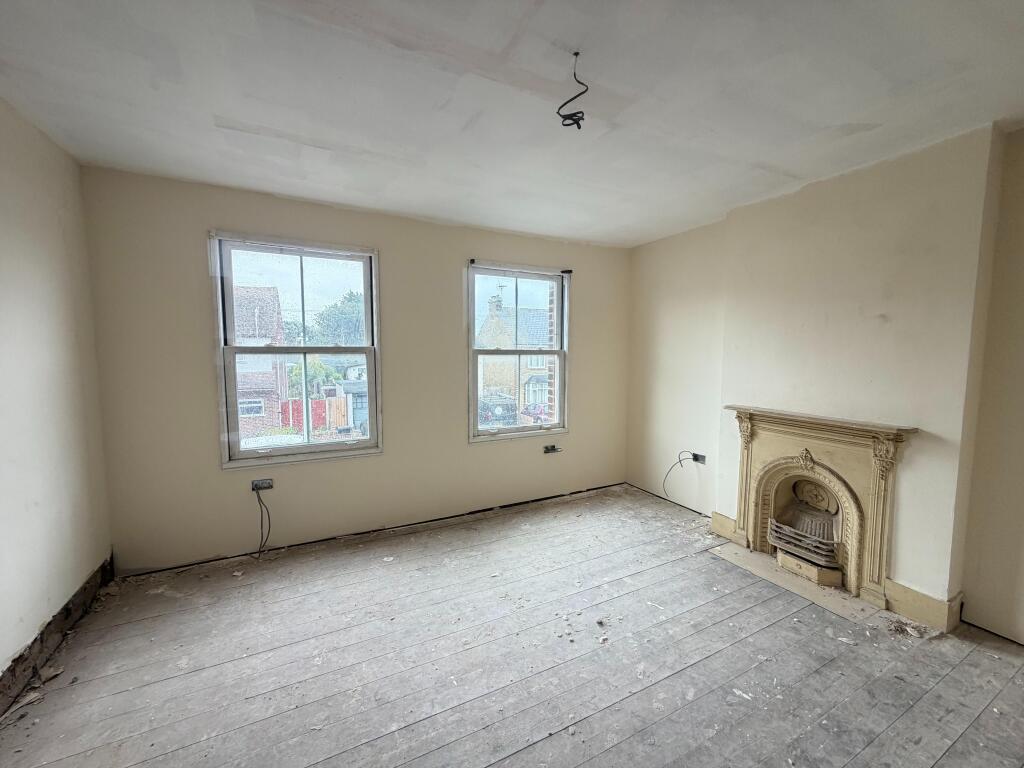 House in Canterbury - View 5