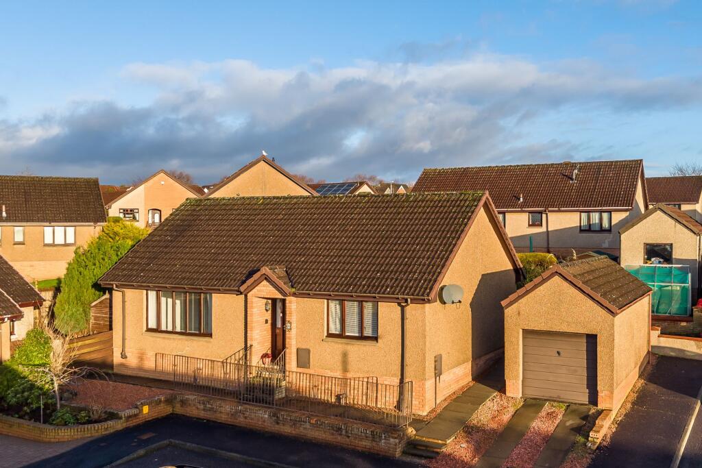 Main image of property: 31 Solway Gardens, Monifieth, DD5 4TR