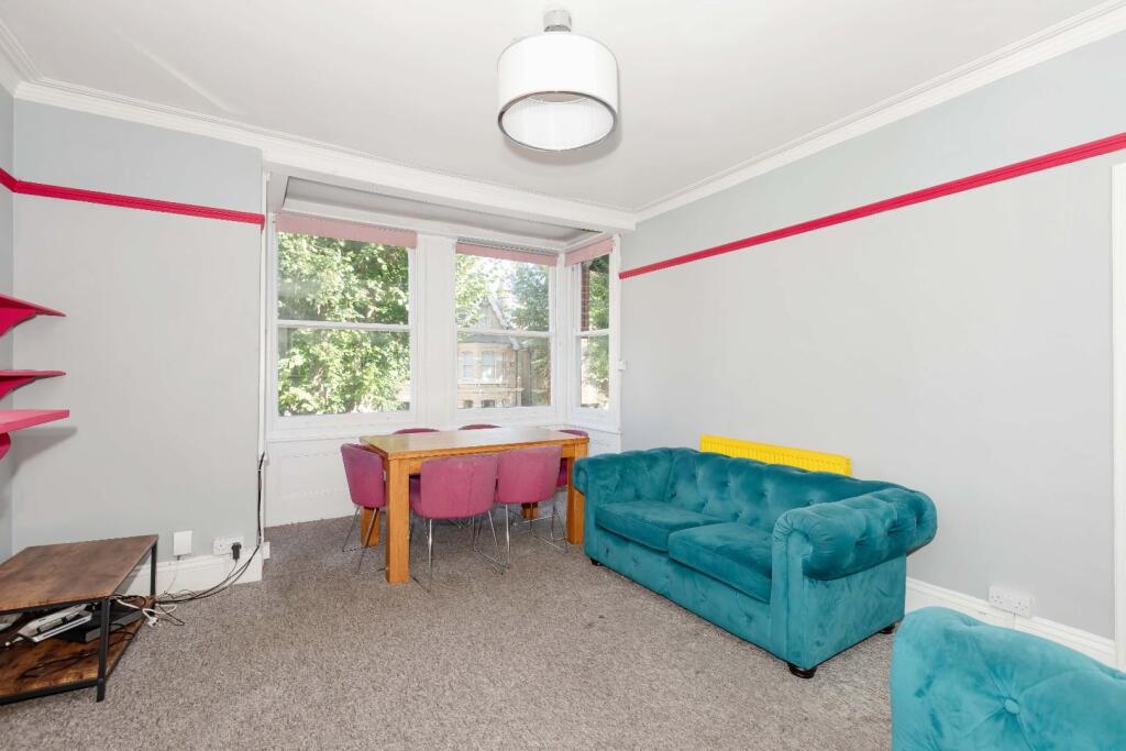 Apartment in Brighton - View 5