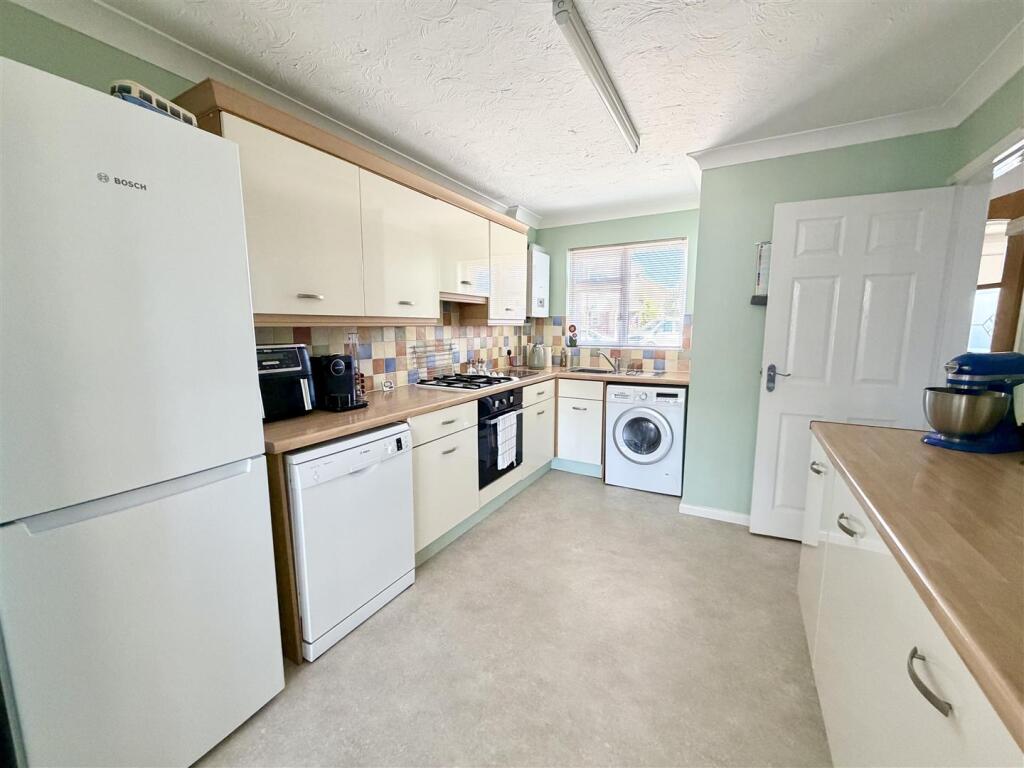 House in Lytchett Minster - View 5