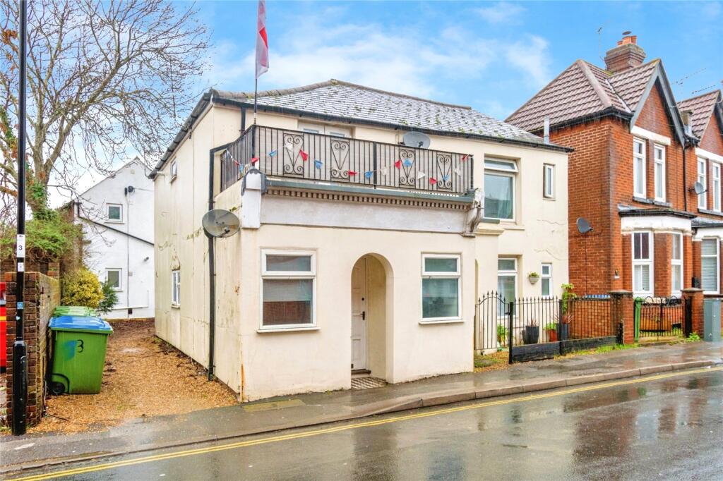 Main image of property: Grove Road, Southampton, Hampshire, SO15