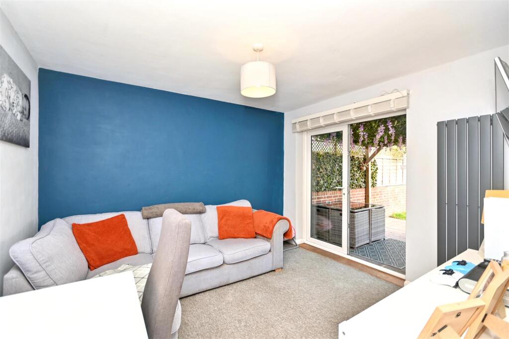 Channel View Road, Eastbourne photo 3