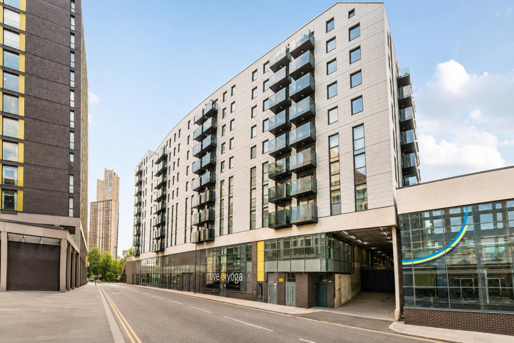Booth Court, Lewisham - View 5