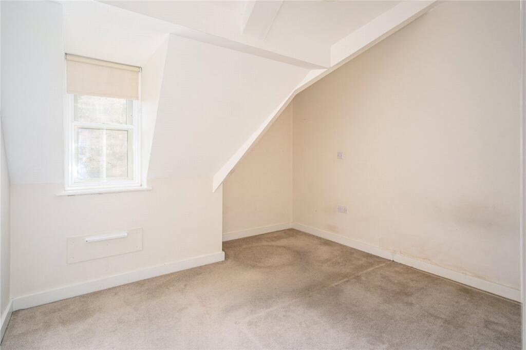 Apartment in Bath - More