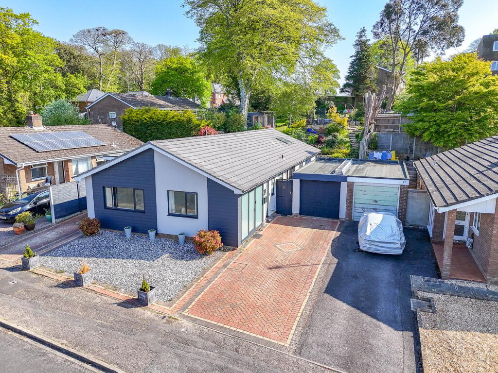 Main image of property: Manning Avenue, Highcliffe, Christchurch, BH23