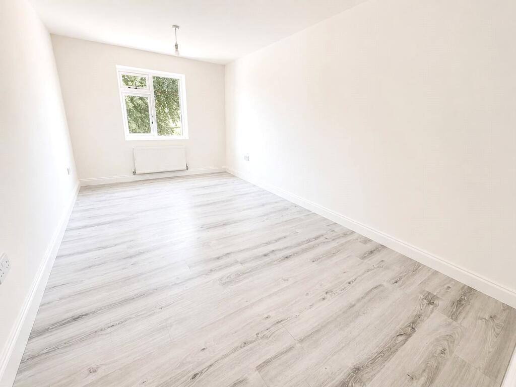 Apartment in Walsall - View 4