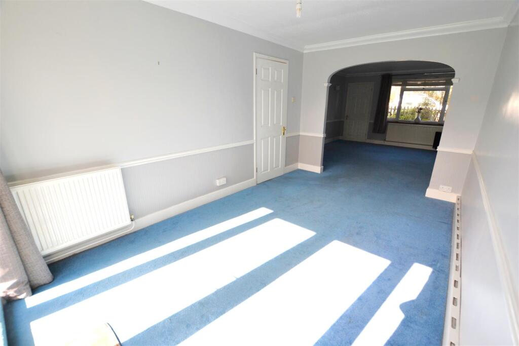 Additional image 10 of Poplars Close, Ellenbrook, Hatfield