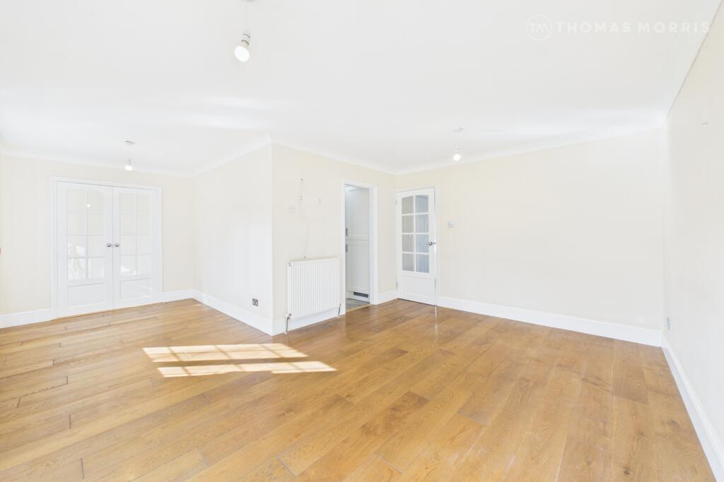 Fairfields Drive, Ramsey, Huntingdon, Cambridgeshire, PE26 photo 4