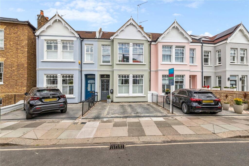 Main image of property: St Leonards Road, East Sheen, SW14