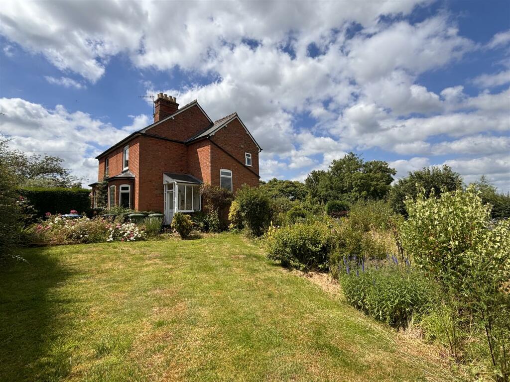 Main image of property: Wellesbourne Road, Alveston