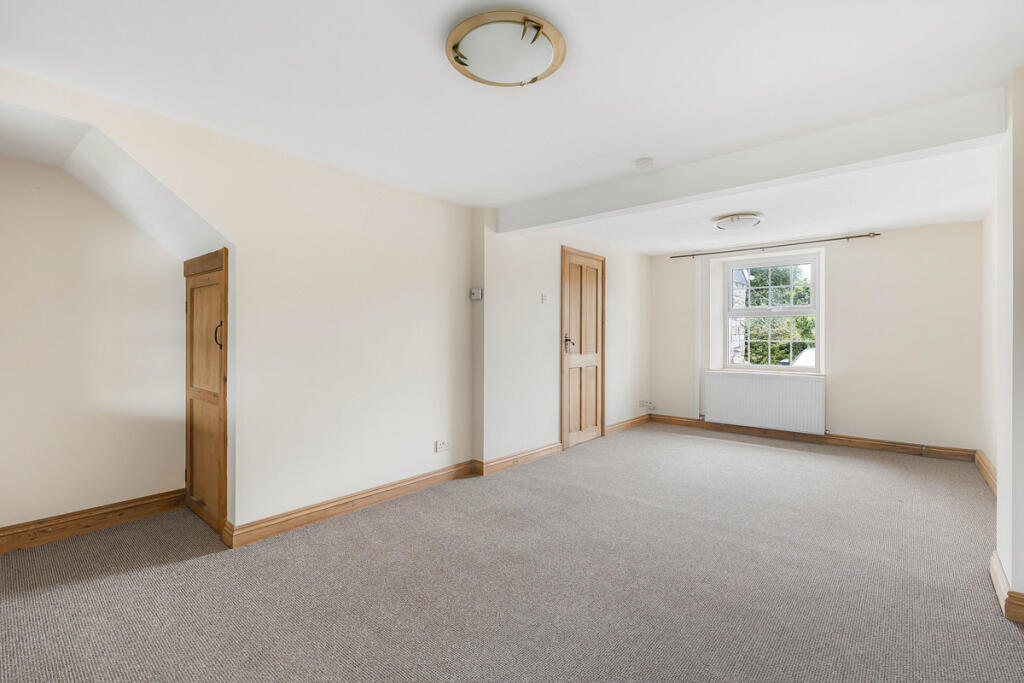 Pearces Row, Par, PL24 photo 3