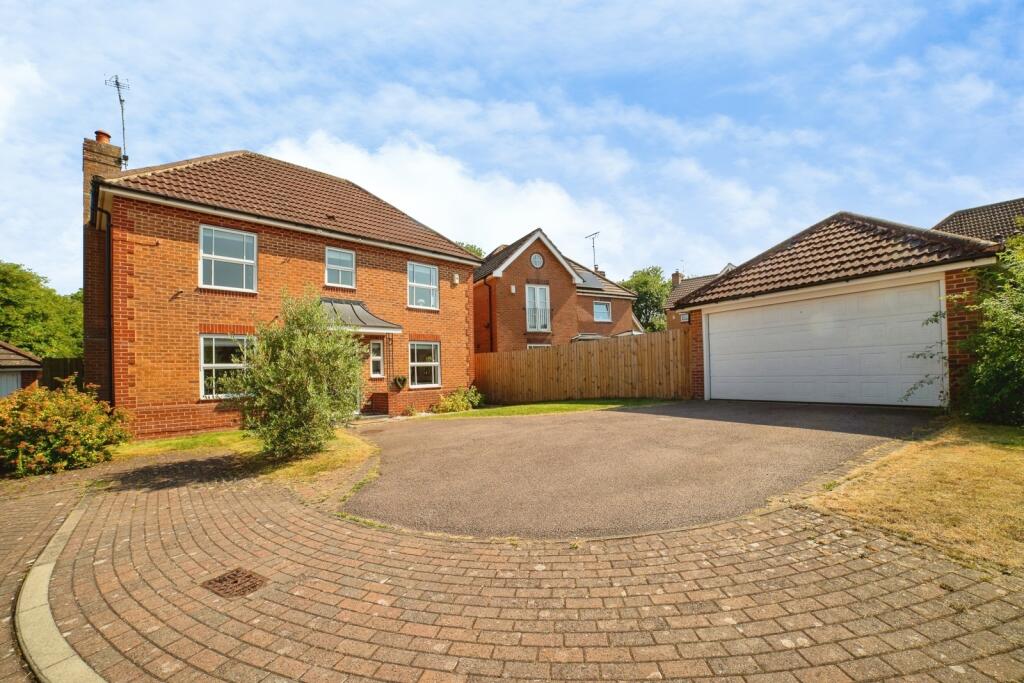 Main image of property: Chestnut Gardens, SUTTON-IN-ASHFIELD, Nottinghamshire, NG17