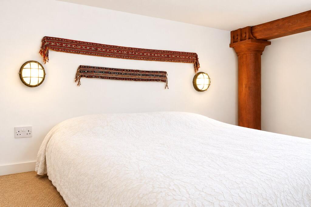 Apartment in Bristol, City of Bristol - View 4