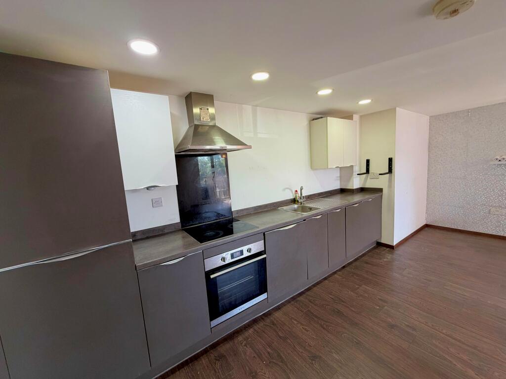 Apartment in Birmingham - More