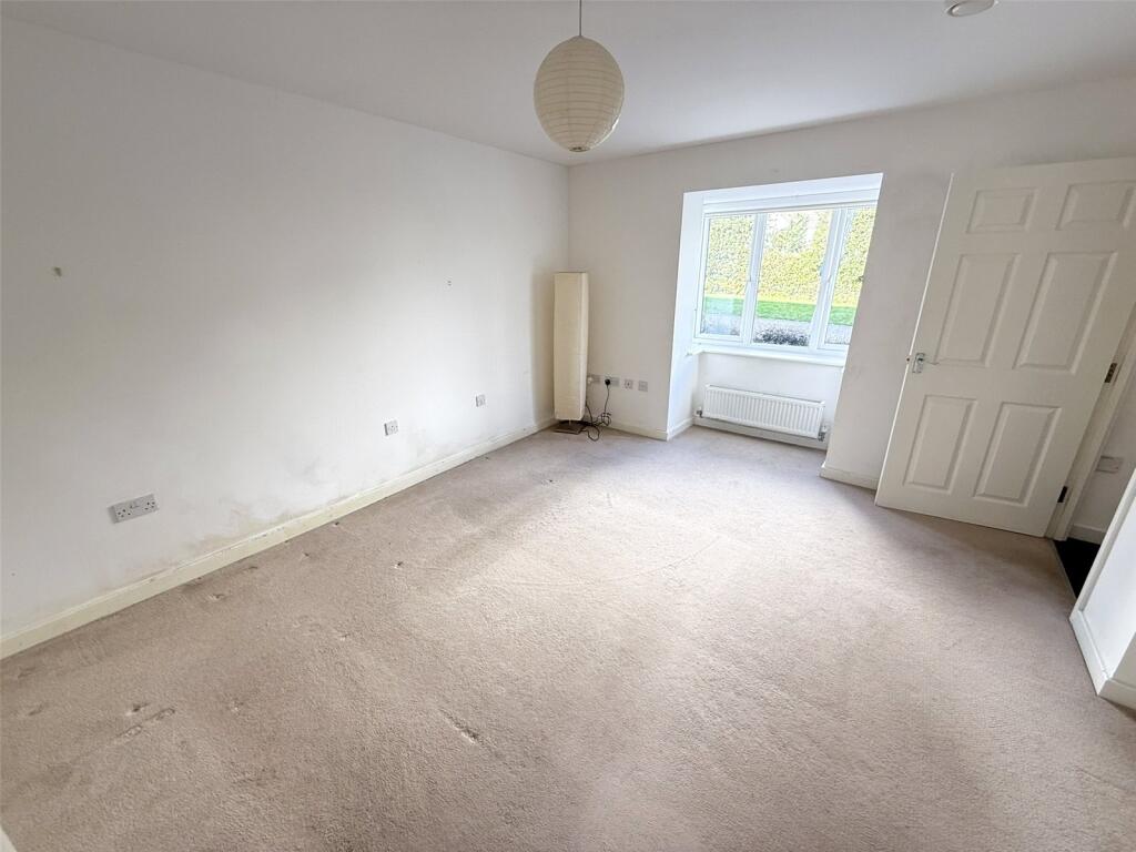 House in Plymouth - View 5
