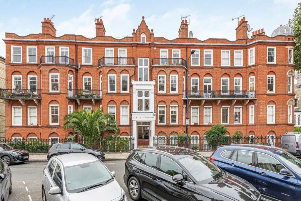 3-bed flat on Edith Road, West Kensington, £995,000