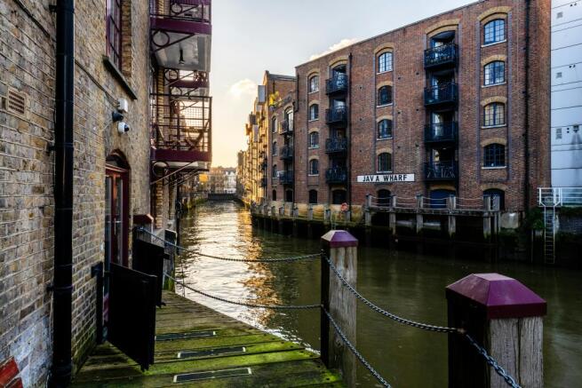 St Saviours Wharf 6  6.jpg